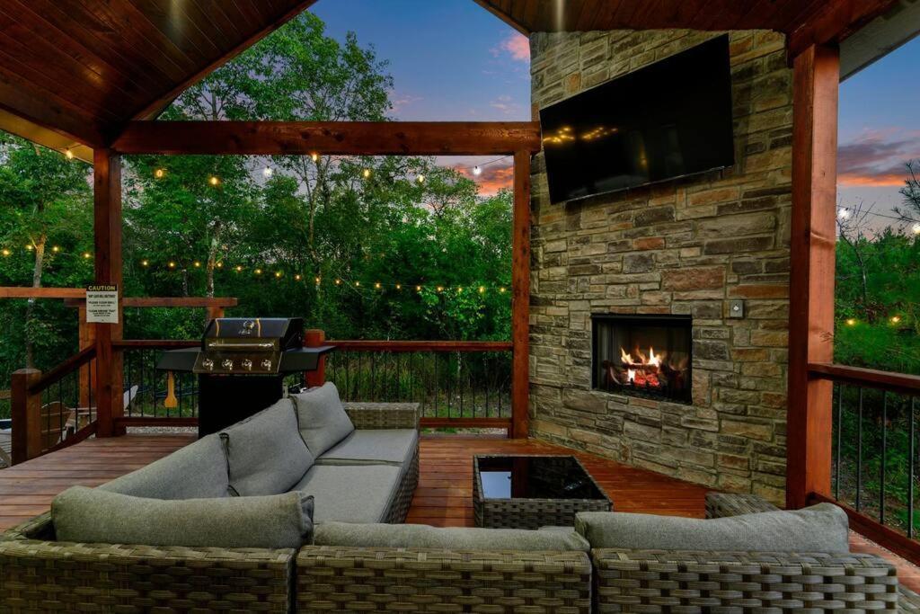 Under The Stars - Secluded, Hot Tub, Firepit, Games Villa Broken Bow Ngoại thất bức ảnh