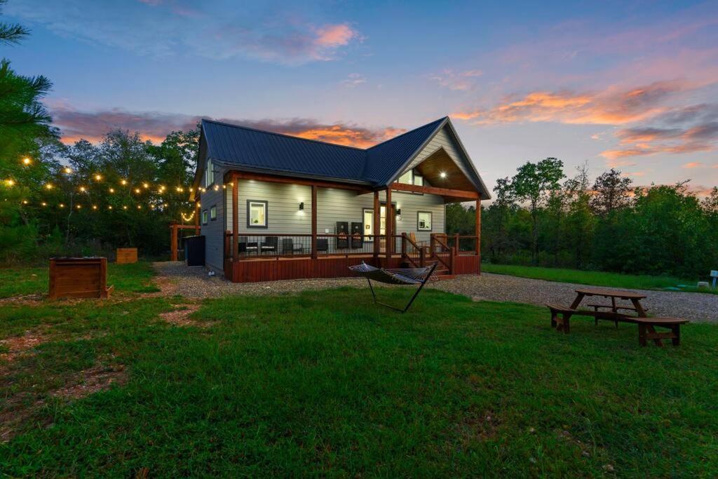 Under The Stars - Secluded, Hot Tub, Firepit, Games Villa Broken Bow Ngoại thất bức ảnh